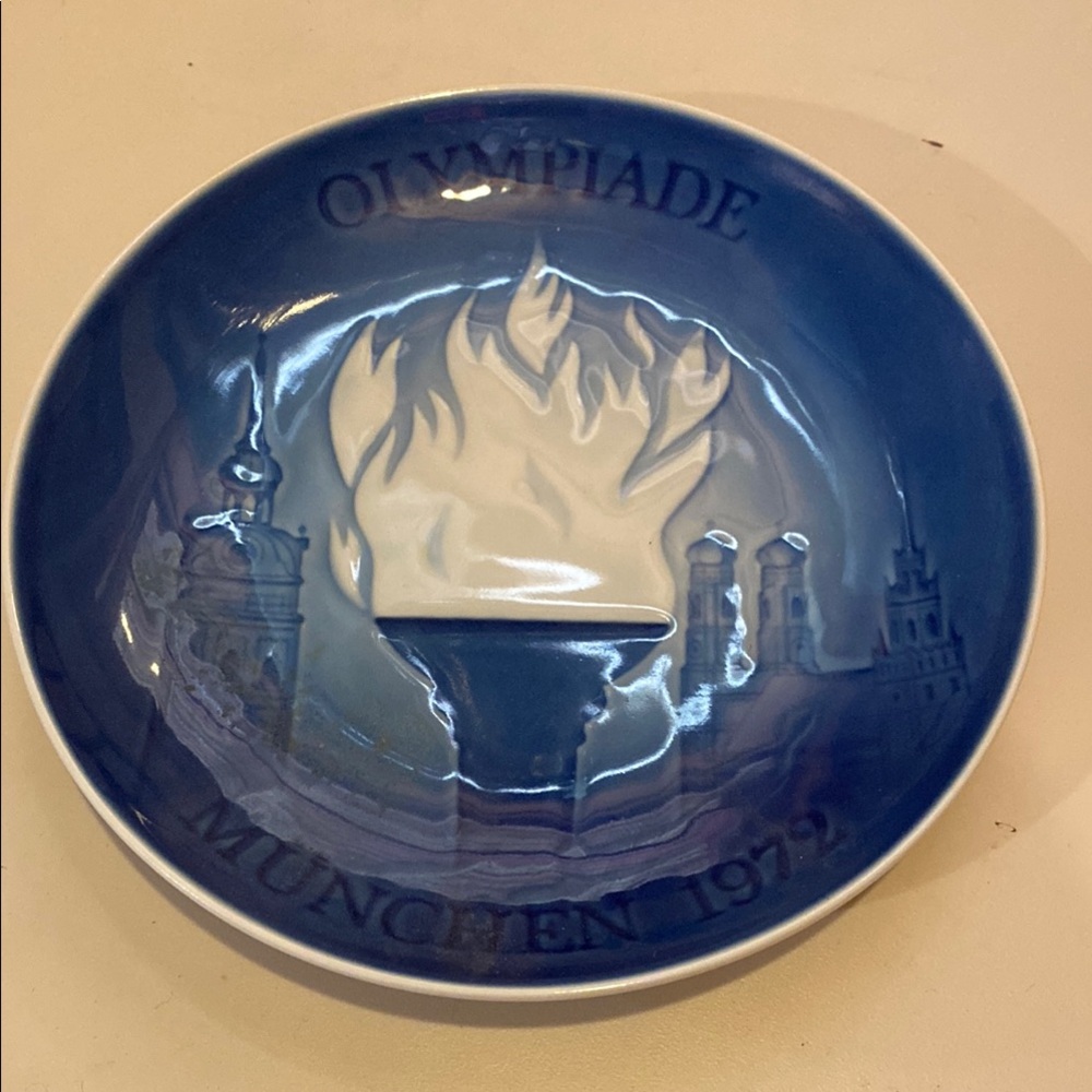 Olympiade 1972 Royal Copenhagen Blue and White Decorative Plate